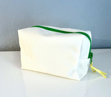 Segeltuch Kosmetiktasche eckig mit Fisch in grüntönen